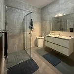 Apartman Spacious Peaceful -