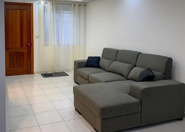 公寓 Spacious Peaceful - *